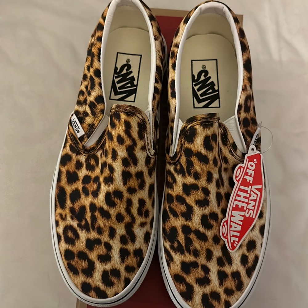 Vans Leopard NWT